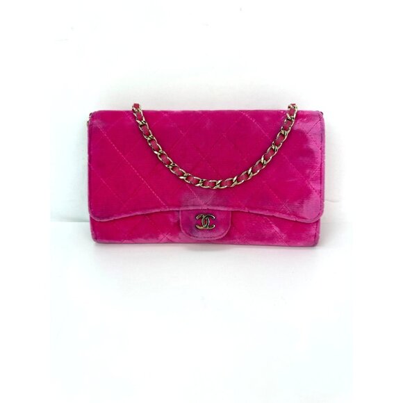 Chanel Velvet Quilted Timeless Fuchsia Wallet on a Chain Clutch Bag - Picture 1 of 16